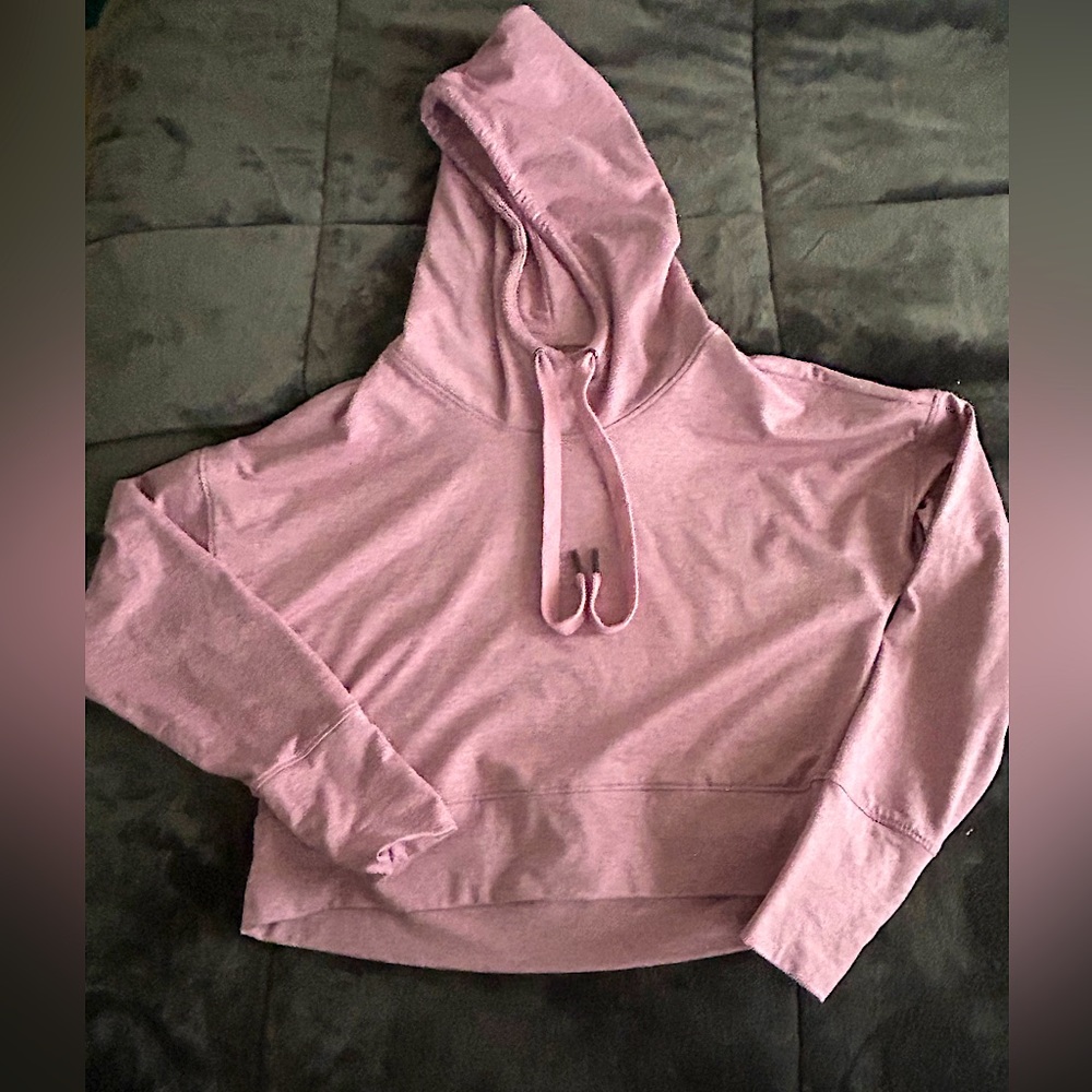 Women’s cropped hoody